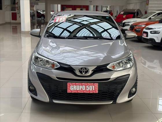 TOYOTA YARIS 1.3 16V FLEX XL MULTIDRIVE TOYOTA YARIS 1.3 16V FLEX XL MULTIDRIVE